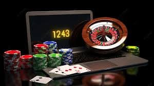 Antarmuka aplikasi mobile istana2000 menampilkan dashboard sportsbook dan live dealer